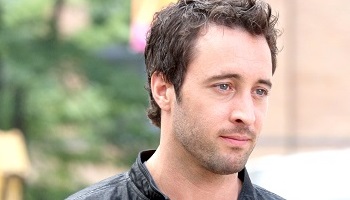 Pour qu'Alex O'loughlin soit James Bond !