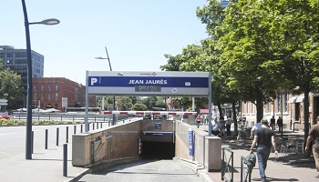 Indignons-nous et opposons-nous à l'abattage inutile des arbres sur les parkings par la Mairie de Toulouse