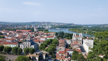 Laissez les lumières allumées le soir à Givors !