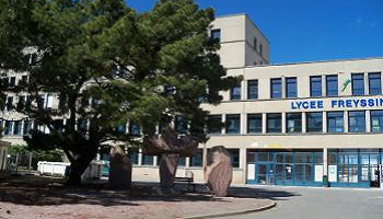 Création d'une 9ième classe de Seconde