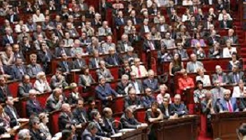 Pour que l'on demande l'avis des français pour toutes les lois litigieuses