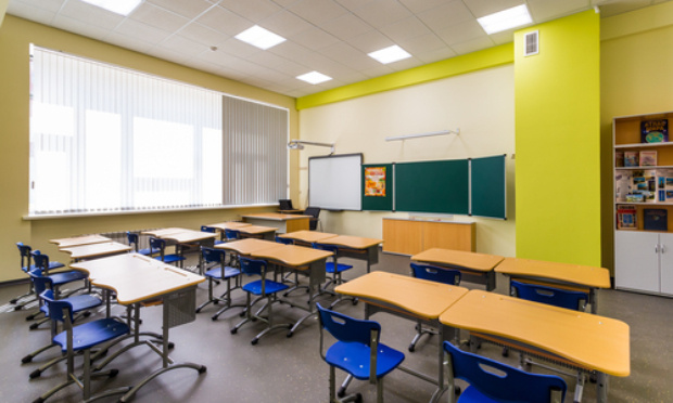 Non à la fermeture de la 4 ème classe