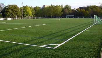 Un terrain synthétique pour Longueau