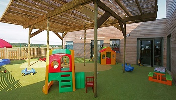 Obtenir une climatisation pour une crèche accueillant des bébés où les température peuvent attendre 34°.....