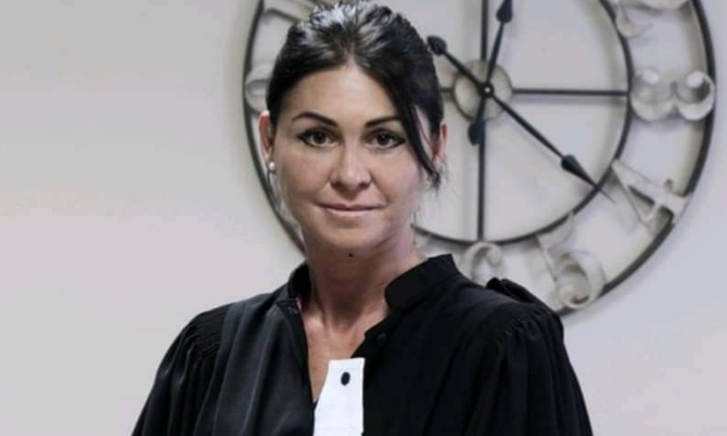 Contre la vaccination obligatoire COVID et pass sanitaire obligatoire