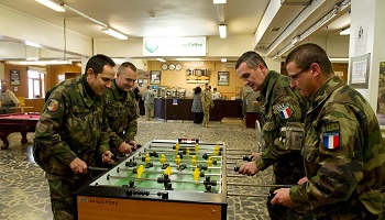 La gratuité des envois (SP) de courriers et colis vers nos personnels militaires de toutes armes