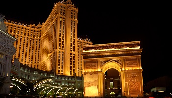 Arrêt de la vulgarisation de nos monuments Français