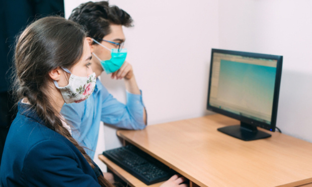 Non à l'éviction des élèves non vaccinés