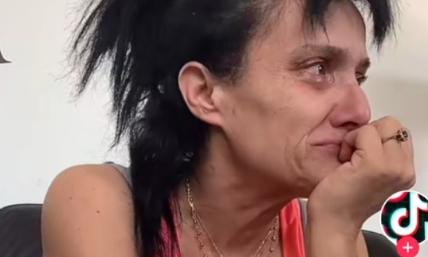 Aider latiktokeuse 869 &agrave; revenir sur tik tok