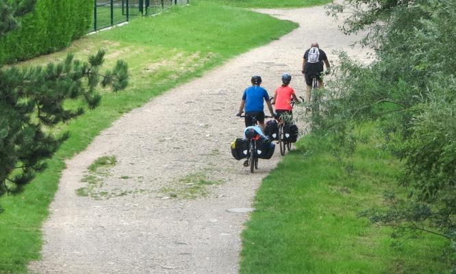 Non à l'enrobé sur le chemin de halage (future vélo-route 50)