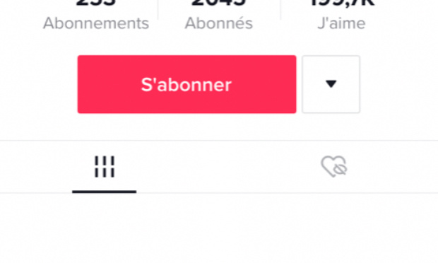 Timoth&eacute;e Badenes (victime) d&eacute;bloque Warren Blakaman (agresseur)