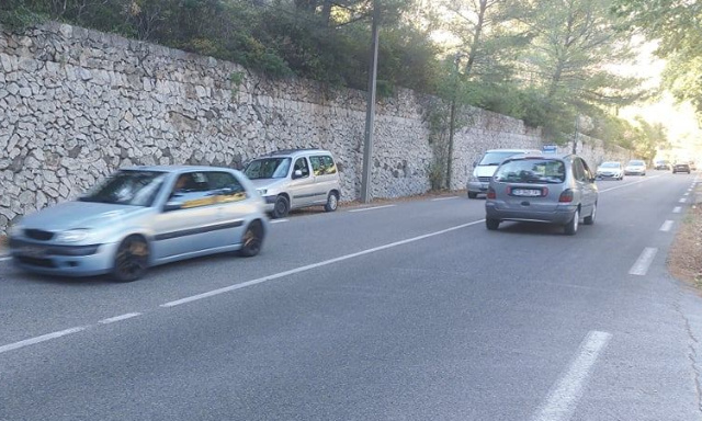 URGENCE, UN PARKING POUR TOUS !