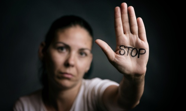 Dénonçons la violence contre les femmes