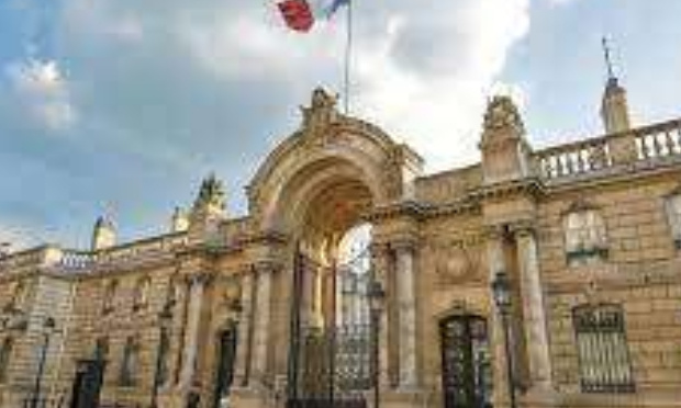 Tous ensemble pour la protection de nos chers Elus, dites oui au Pass sanitaire &agrave; L'Elis&eacute;e, &agrave; l'assembl&eacute;e Nationale et au S&eacute;nat