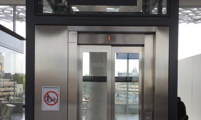 Gare de nantes, accès aux quais