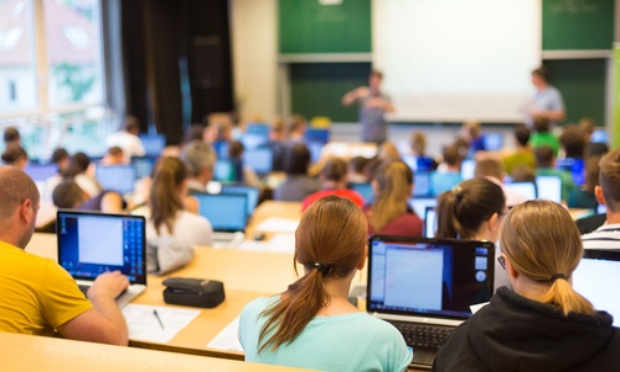 Pour le maintien de la licence professionnelle CDAISI