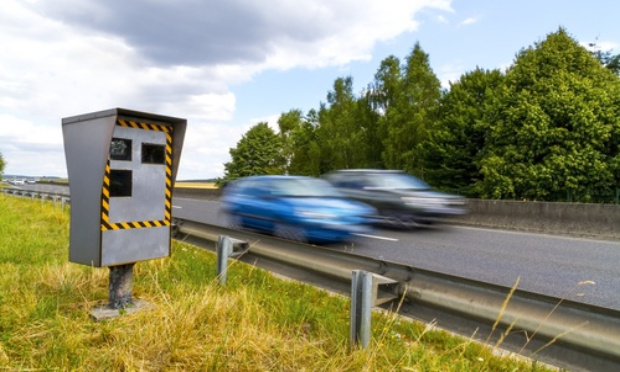 Pour l'installation d'un radar sur la route de PUGET THENIERS - TOUET SUR VAR
