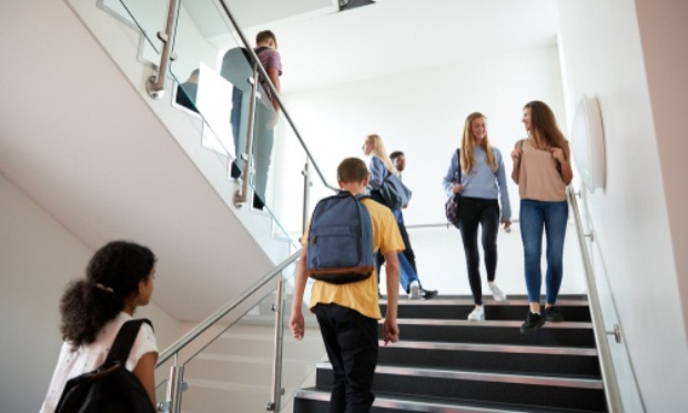 Pour terminer le lycée à 15h au lieu de 18h !