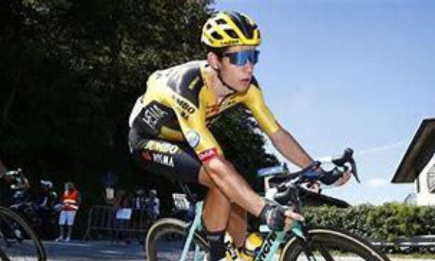 Ganna ne doit pas être champion du monde de cyclisme ! Wout Van aert doit l'etre.