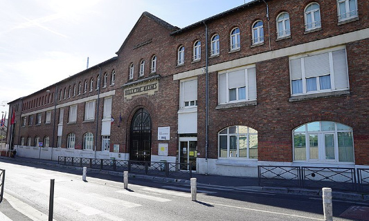 DENONCER UNE RUPTURE DE CONTRAT POUR DES ETUDIANTS