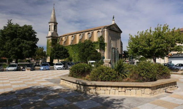Pétition pour la mairie afin de demander que quelque chose soit fait contre les feux d'artifice etc