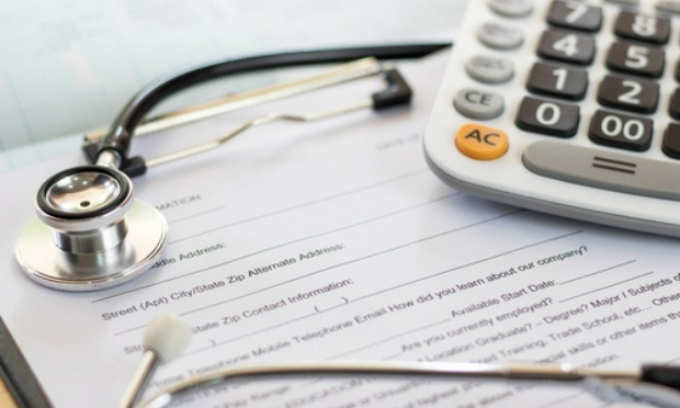 SCANDALE, LES DEPASSEMENTS D'HONORAIRES DOIVENT CESSER