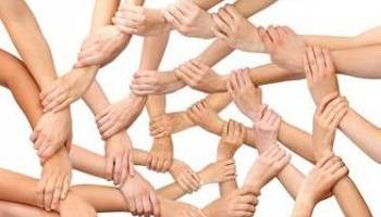 La création de plateformes publiques de solidarité citoyenne pour remplacer les start-ups (blabla car, airbnb, uber)