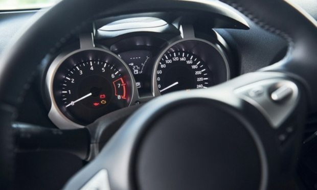 OUI à L'ABROGATION DU PERMIS A POINTS, DES 30KM/H EN VILLE, ET DES 80KM/H SUR ROUTE