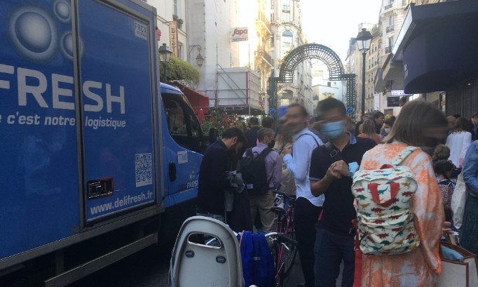 Pour une protection réelle et visible des dangers de la circulation devant l’école St Sauveur (Paris 2e)