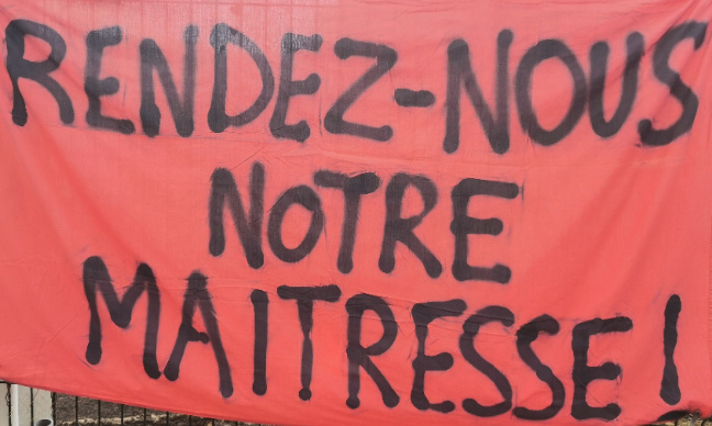 Rendez-nous notre maître(sse) !