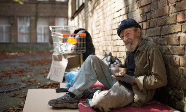 Des logements pour les 300 000 SDF de France !
