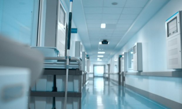 Contre les tests antigéniques payants pour accéder à des soins hospitaliers