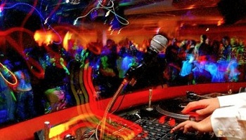 Pour un plan de lutte pour réprimer les vols et les agressions à la sortie des boîtes de nuit