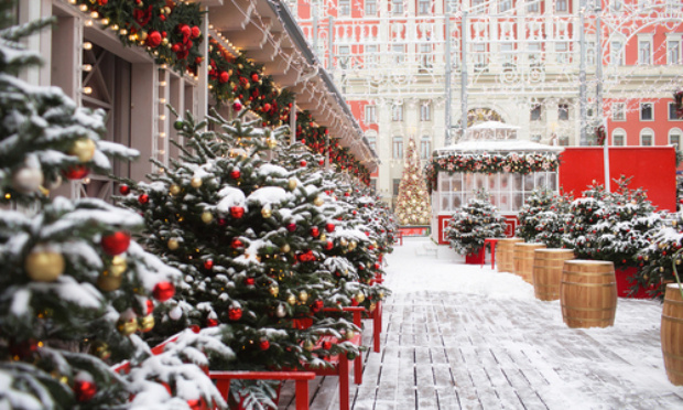Que les traditions de Noël reviennent dans nos villes et à la maison.