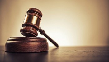 Réparation suite à de fausses accusations