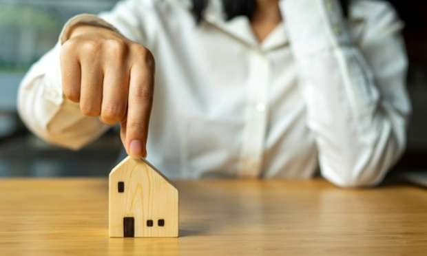 Soutien à Marie-Ange qui vit un enfer dans son appartement !