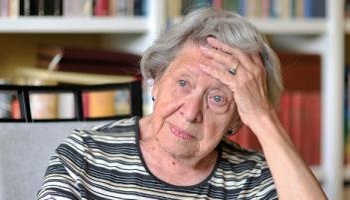 Contre la suppression du repas et du colis de Noël des personnes âgées par la mairie de Grenoble