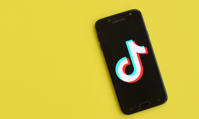 Pour la suppression de l'application Zepeto