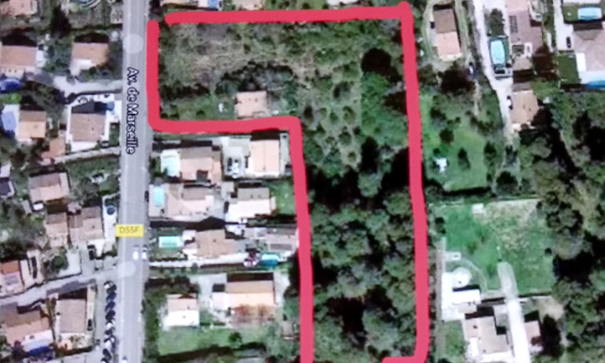 STOP aux espaces verts bétonnés !