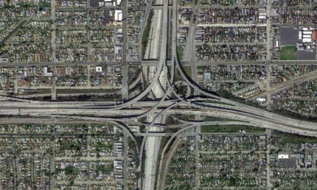 STOP AUX NOUVELLES ROUTES EN FRANCE