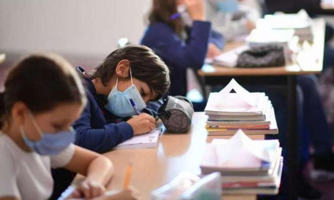 ECOLE EN CRISE : SOUTIEN AUX ENSEIGNANTS, AU PERSONNEL DE DIRECTION ET AUX ÉQUIPES ÉDUCATIVES