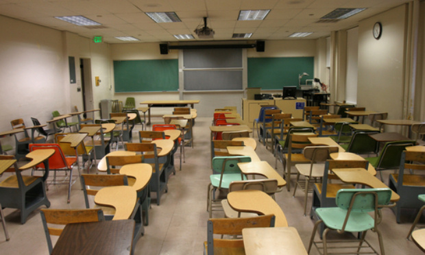 Tous ensemble on est plus fort, contre la fermeture d'une classe à la rentrée 2022/2023