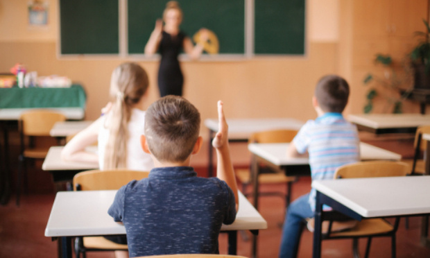 Non à la fusion des écoles Jules Verne et Pablo Neruda à Ifs (14)