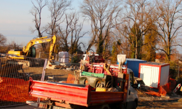 Face à l’urbanisation galopante dans et autour de notre quartier des Hauts d'Evian, défendons notre qualité de vie et notre santé !
