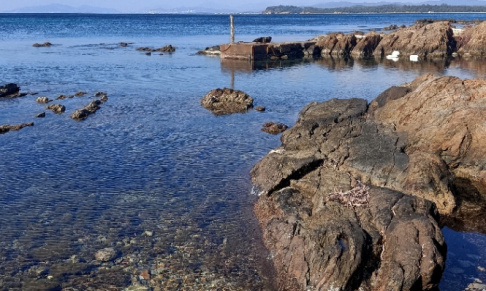 Non à la loi littorale à Fort de Brégançon