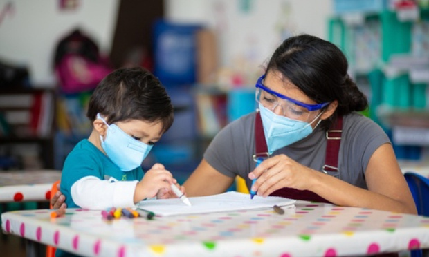 Le Collectif National des Orthophonistes de France dit STOP au masque en classe