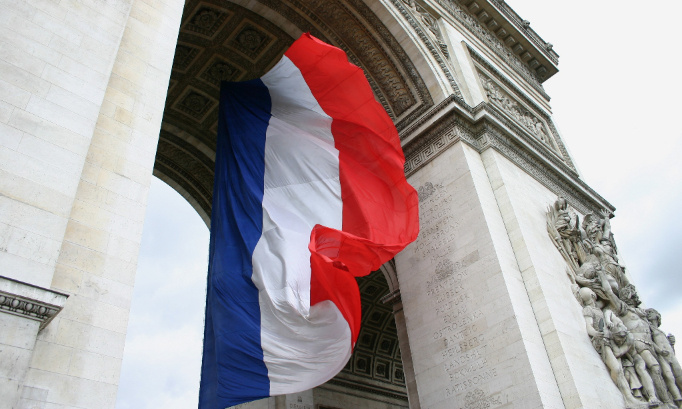 Pour que la France suspende sa participation à l'OTAN