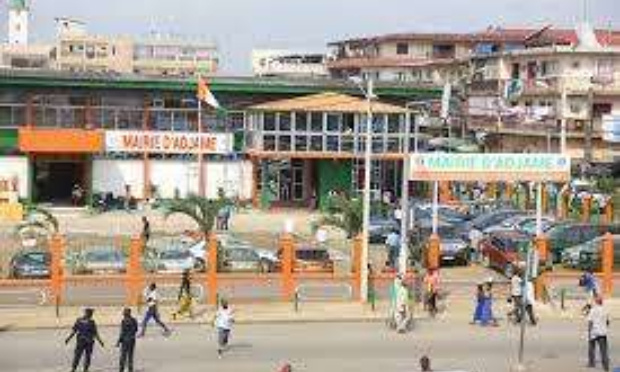 NON aux les travaux de construction des locaux de la police municipale d'Adjamé sur le terrain de williamsville