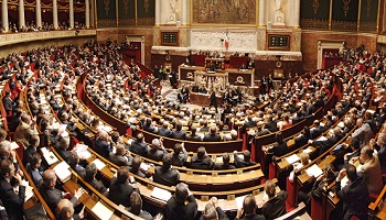 Représenter les électeurs FN à l'Assemblée et dans les instances républicaines
