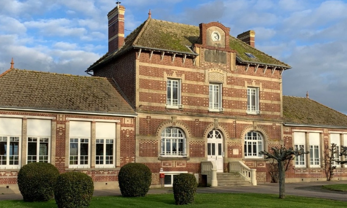 NON à la fermeture de la classe de toussaint !